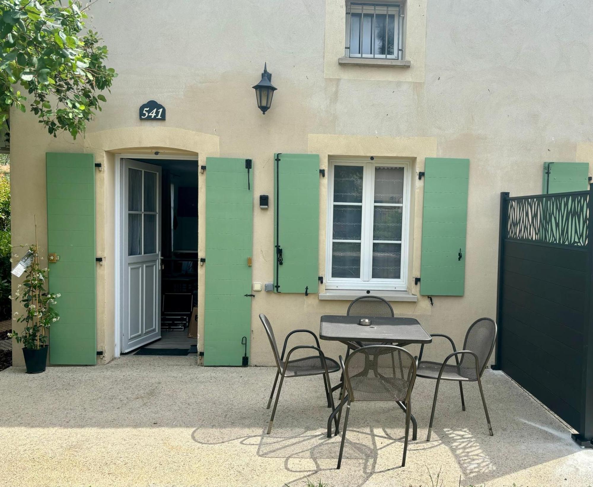 Appartement 4 Personnes 541 Les Jasses De Camargue Gallargues-le-Montueux Exterior foto